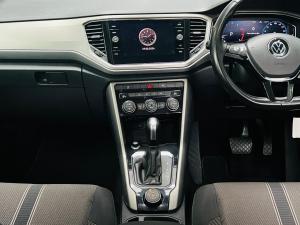 Volkswagen T-Roc 2.0TSI 140kW 4Motion Design - Image 12