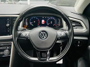 Volkswagen T-Roc 2.0TSI 140kW 4Motion Design - Image 14