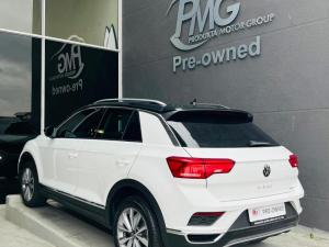 Volkswagen T-Roc 2.0TSI 140kW 4Motion Design - Image 5