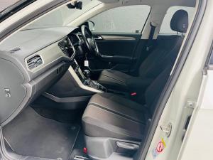 Volkswagen T-Roc 2.0TSI 140kW 4Motion Design - Image 8