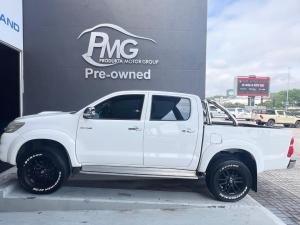Toyota Hilux 3.0D-4D double cab Raider Dakar edition auto - Image 4
