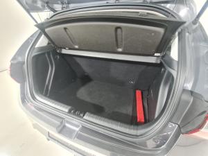 Hyundai i20 1.2 Fluid - Image 10