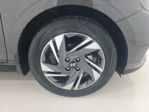 Hyundai i20 1.2 Fluid - Image 11