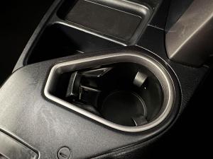 Toyota RAV4 2.0 GX automatic - Image 7
