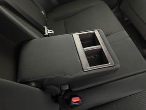 Toyota RAV4 2.0 GX automatic - Image 8