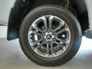 Mitsubishi Triton 2.4DI-D double cab auto - Image 11