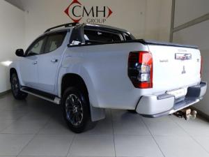 Mitsubishi Triton 2.4DI-D double cab auto - Image 4