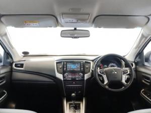 Mitsubishi Triton 2.4DI-D double cab auto - Image 7