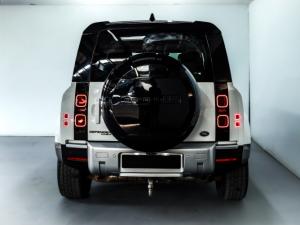 Land Rover Defender 110 D240 SE - Image 4