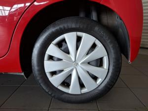 Toyota Aygo 1.0 X-Play - Image 10