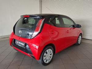 Toyota Aygo 1.0 X-Play - Image 4