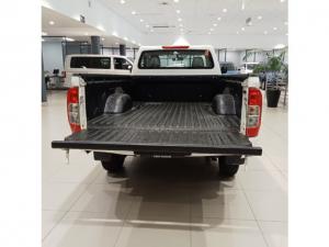 Nissan Navara 2.5DDTi single cab XE - Image 5