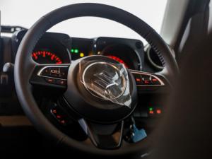 Suzuki Jimny 1.5 GLX AllGrip 5-door manual - Image 19