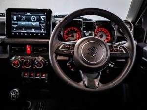 Suzuki Jimny 1.5 GLX AllGrip 5-door manual - Image 19