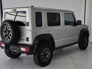 Suzuki Jimny 1.5 GLX AllGrip 5-door auto - Image 4