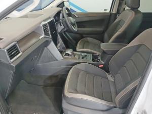 Volkswagen Amarok 3.0TDI V6 double cab Style 4Motion - Image 12