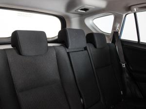 Toyota RAV4 2.0 GX auto - Image 15