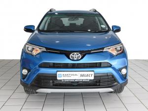 Toyota RAV4 2.0 GX auto - Image 2