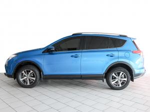 Toyota RAV4 2.0 GX auto - Image 4