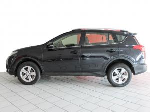 Toyota RAV4 2.0 GX - Image 4