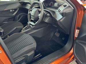 Peugeot 2008 1.2T Active auto - Image 13