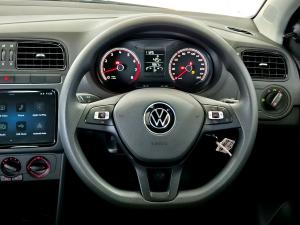 Volkswagen Polo Vivo hatch 1.4 Life - Image 12