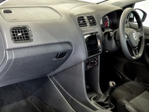 Volkswagen Polo Vivo hatch 1.4 Life - Image 14