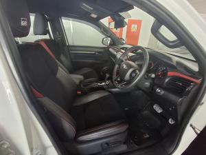 Toyota Hilux 2.8GD-6 double cab 4x4 GR-Sport - Image 9