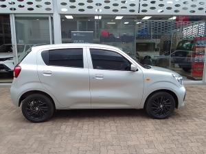 Toyota Vitz 1.0 XR auto - Image 4
