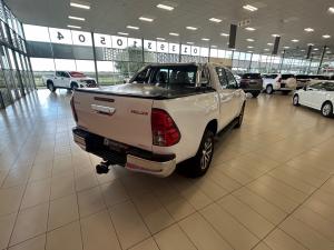 Toyota Hilux 2.8GD-6 double cab Raider auto - Image 2
