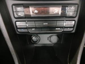 Toyota Urban Cruiser 1.5 Xs - Image 17
