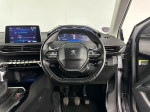 Peugeot 3008 2.0 HDI Active - Image 15