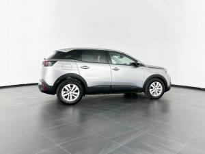 Peugeot 3008 2.0 HDI Active - Image 5