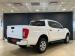 Nissan Navara 2.5DDTi double cab SE auto - Thumbnail 3