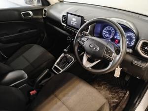 Hyundai Venue 1.0T Motion auto - Image 9