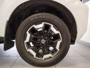 Nissan Navara 2.5DDTi double cab LE Plus 4x4 - Image 13