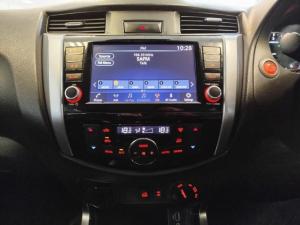 Nissan Navara 2.5DDTi double cab LE Plus 4x4 - Image 6