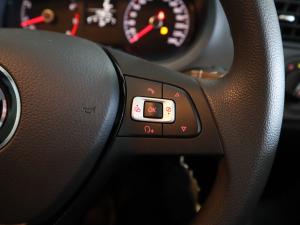 Volkswagen Polo Vivo hatch 1.6 Comfortline auto - Image 19