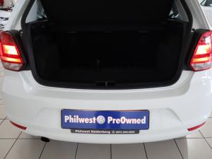 Volkswagen Polo Vivo hatch 1.6 Comfortline auto - Image 25