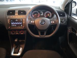 Volkswagen Polo Vivo hatch 1.6 Comfortline auto - Image 9