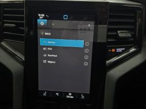 Volkswagen Amarok 2.0BiTDI double cab Life 4Motion - Image 11