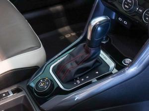 Volkswagen T-Roc 2.0TSI 140kW 4Motion R-Line - Image 29