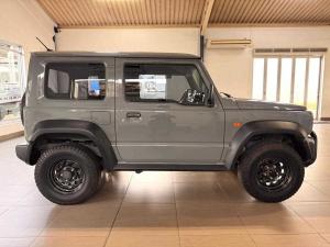 Suzuki Jimny 1.5 GA - Image 6