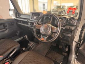 Suzuki Jimny 1.5 GA - Image 8