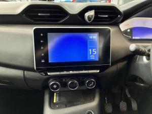 Nissan Magnite 1.0 Turbo Acenta Kuro manual - Image 12