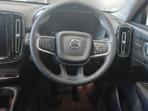 Volvo XC60 T8 Recharge AWD Ultimate Dark - Image 9