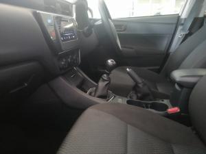 Toyota Corolla Quest 1.8 Plus manual - Image 7