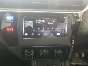 Toyota Corolla Quest 1.8 Plus manual - Image 14