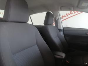 Toyota Corolla Quest 1.8 Plus manual - Image 19