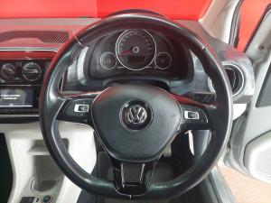 Volkswagen up! move up! 5-door 1.0 - Image 8